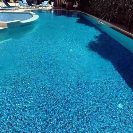 Hotel Blu *